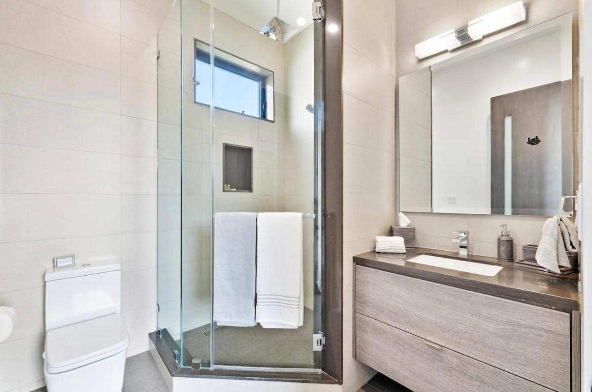 Belarus Apartment Найроби Екстериор снимка